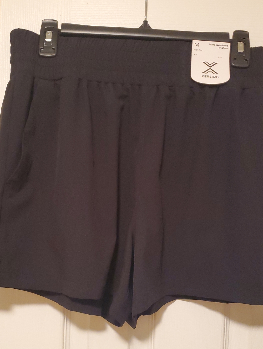 Xersion Women's Black High-Waist Pull-On Shorts
